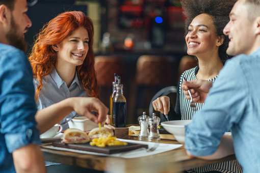 The 14 Best Restaurants in Manhattan!